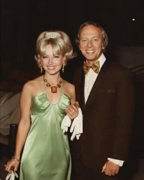 Loralee Czuchna: The Private Life Behind a Famous Name